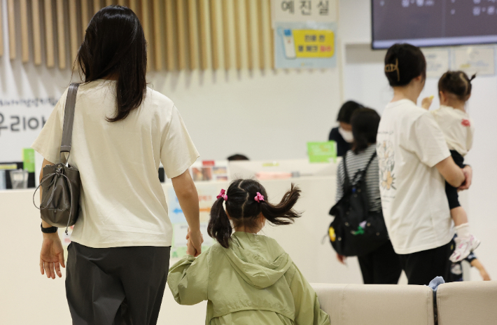 섹션 1 이미지